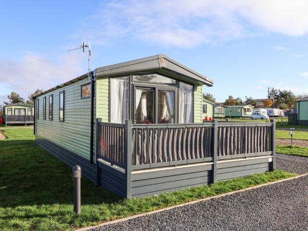 På billedet ses objektet Ginger Fox Lodge beliggende i byen Ganton.