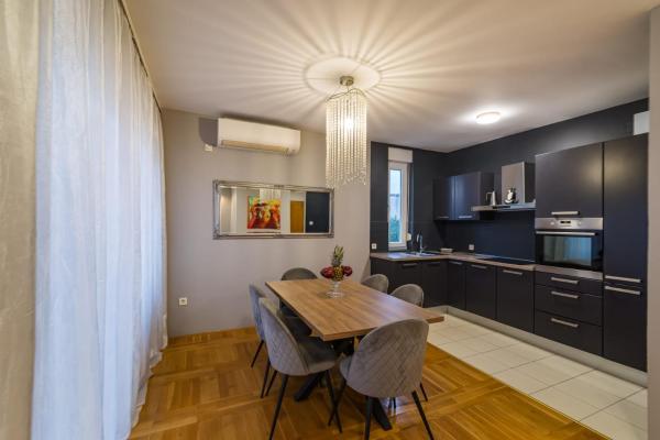 Na zdjęciu widoczny jest obiekt Apartment Haja położony w mieście Zadar.