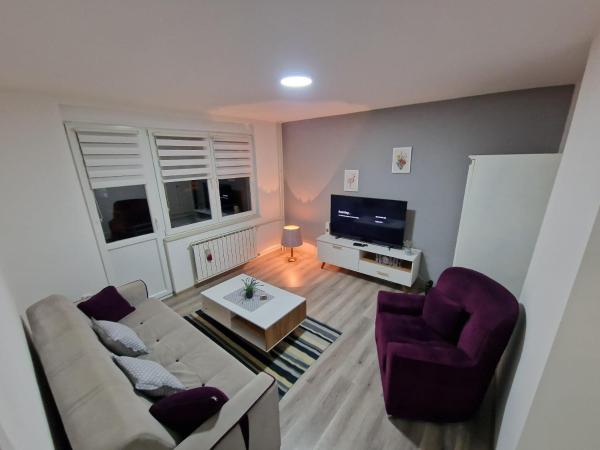 A la foto es mostra l'objecte Lilly Apartment Tuzla situat a la ciutat de Tuzla.