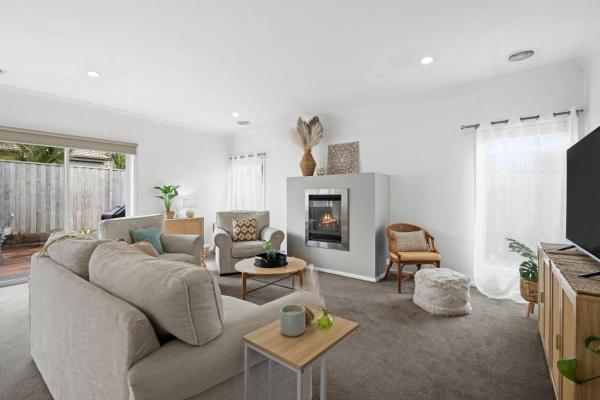 The photo shows the Salty Sage Beach House located in the city of Torquay.