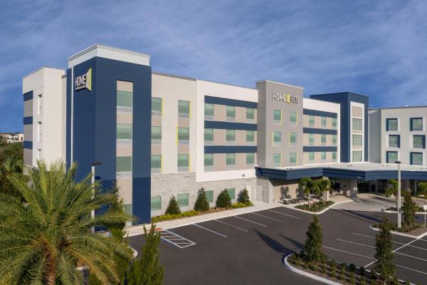 La photo montre l'objet Home2 Suites Orlando Southeast Nona situé dans la ville de Pine Grove.