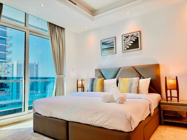 A la foto es mostra l'objecte Breathtaking Marina Views 1BR at Orra Marina situat a la ciutat de Dubai.