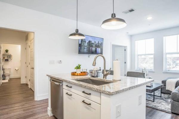 På billedet ses objektet Swanky Atlanta Apartment beliggende i byen Atlanta.