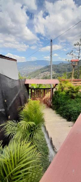 Casita el mirador solo naturaleza, Medellín