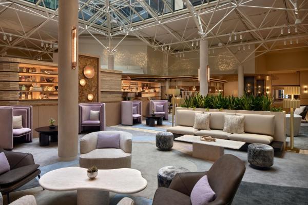 A la foto es mostra l'objecte The Westin DC Downtown situat a la ciutat de Washington.