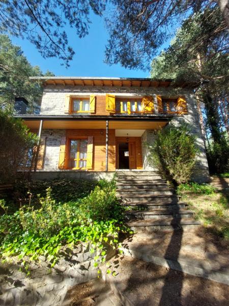 Na fotografii je vidět objekt Villa Zocotin nacházející se ve městě Borau.