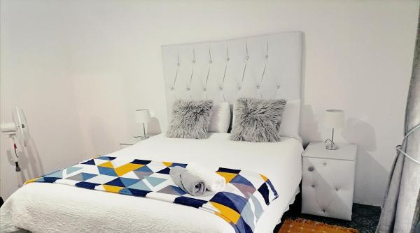 写真にはAcornhoek市にあるDrakensview guesthouseが写っています。