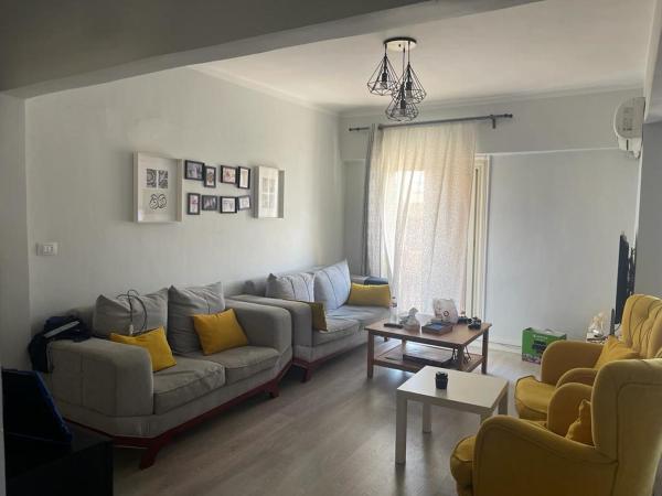 Nella foto è visibile l'oggetto Cozy and Stylish Apartment at New Cairo situato nella città di Il Cairo.