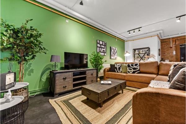 Trendy, Arty, 3BR in Heart of Hipster Hackney!, Londyn