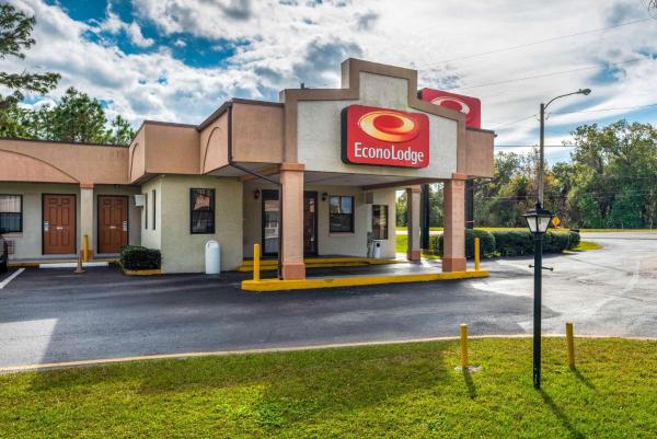 Op de foto is het object Econo Lodge te zien, gelegen in de stad Crystal River.