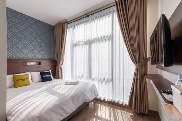 Urbanview Hotel Cengkareng Jakarta By Reddoorz - Jakarta