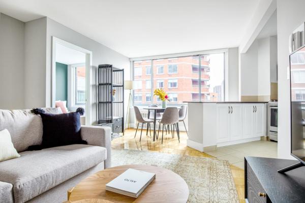 Kips Bay 1BR w Doorman Elevator Gym NYC-478, New York