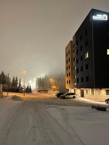 Na zdjęciu widoczny jest obiekt Nova planina Apartment 107 Jahorina położony w mieście Pale.