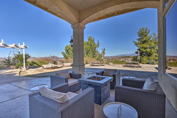 A la foto es mostra l'objecte Charming Temecula Home with Hot Tub, Mountain Views! situat a la ciutat de Temecula.