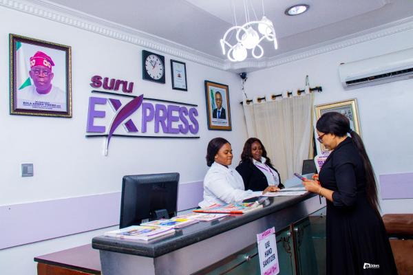 En la foto se muestra el objeto Suru Express Hotel ubicado en la ciudad de Surulere.