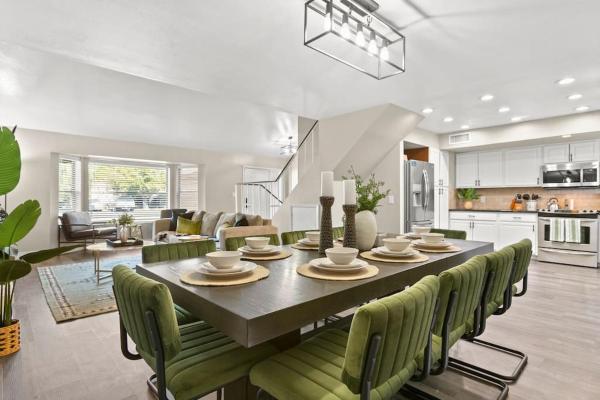 A la foto es mostra l'objecte Phoenix Haven - 4BR - Sleeps 10- Fire pit - Golf- Yard games situat a la ciutat de Phoenix.