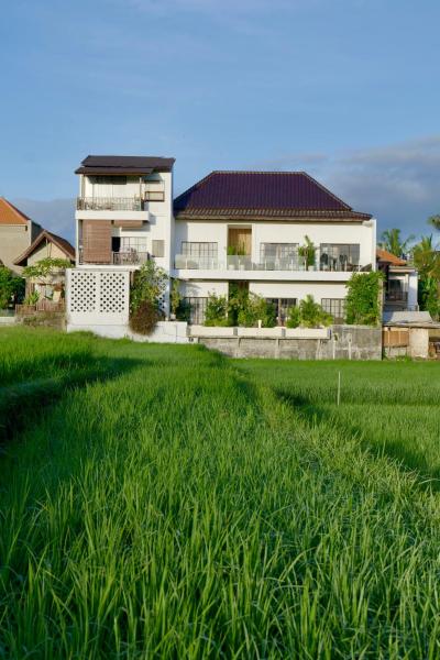 写真にはKengetan市にあるVILLARIZ Ubud , Baliが写っています。
