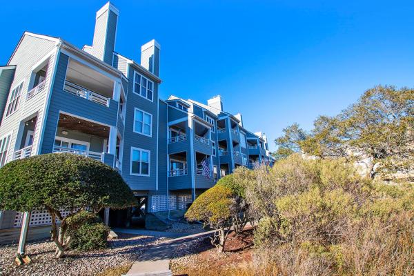 Φωτογραφία 2: Canalfront, Community Pool, Tennis courts and MORE! PC431, Above the Wake
