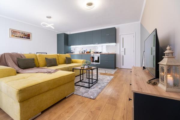 Modern & Elegant City Center Apartments - Bulharsko