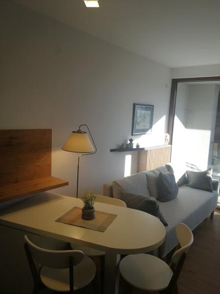 A la foto es mostra l'objecte Borovi 2 / Apartman 16 situat a la ciutat de Divčibare.