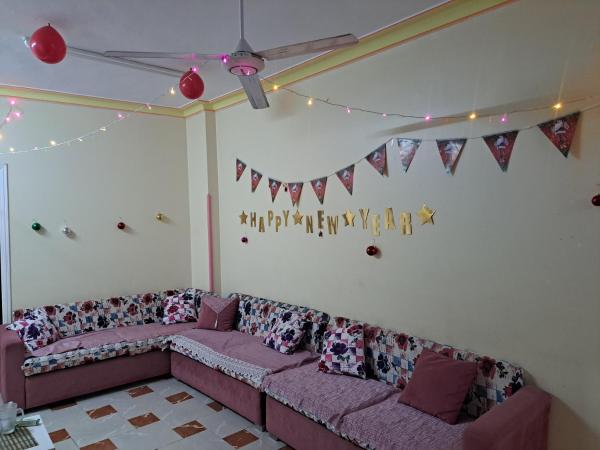 Na zdjęciu widoczny jest obiekt Sweet Home- Open 24 Hour położony w mieście Hurghada.