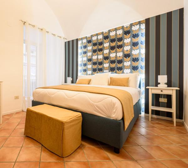 A la foto es mostra l'objecte A Casa di Ersi - Dimore Partenopee situat a la ciutat de Nàpols.