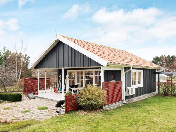 6 person holiday home in Læsø-By Traum, Læsø