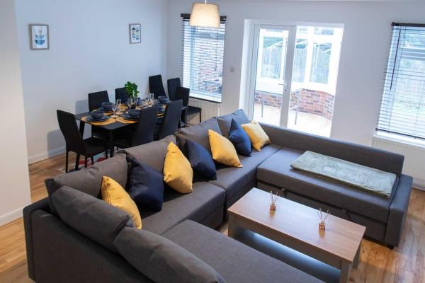 A la foto es mostra l'objecte Spacious House in Brighton with large garden and free parking situat a la ciutat de Stanmer.
