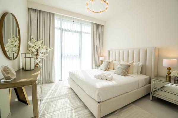 På billedet ses objektet Veluxa - Luxe 2Bed in Beachfront beliggende i byen Dubai.