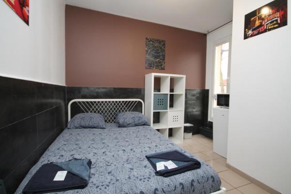 Bilde 1: 06 - Chambre avec TV proche Paris et transports WIFI