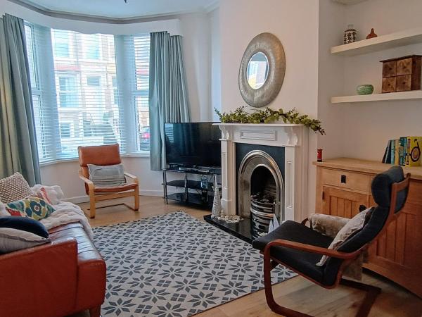 A la foto es mostra l'objecte 4 Bed house Sea Views Benji's by the beach situat a la ciutat de Hest Bank.