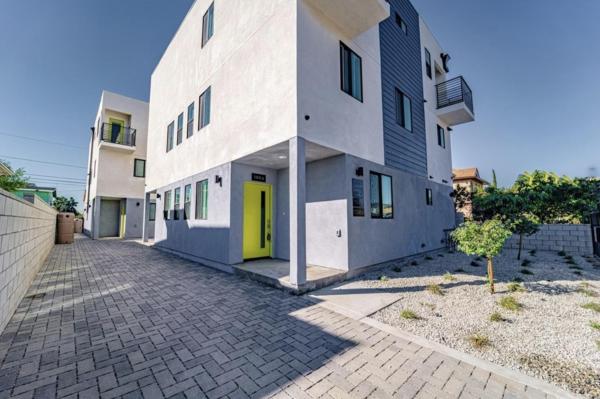 Green HomeStay address changed, Los Angeles