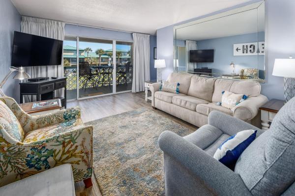 Seaspray Condos 210d - Island Time, Fort Walton Beach