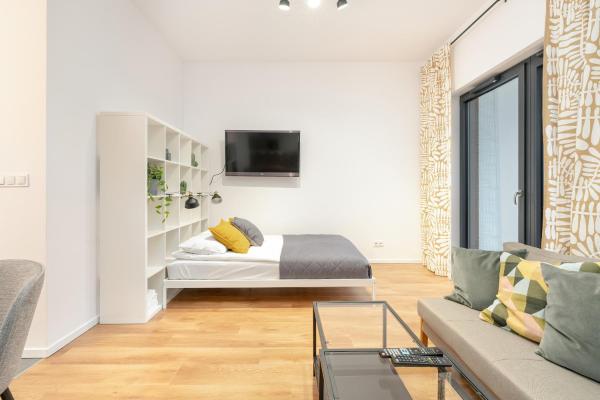 A la foto es mostra l'objecte Cozy Studio with Balcony and FREE GARAGE by Noclegi Renters situat a la ciutat de Sołacz.