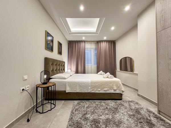 Contemporary & Spacious Renovated Apartment, Dt Syntagma, /Touristic Area - Atenas