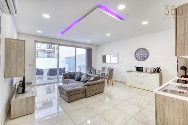 Foto 3: Large, fully equipped maisonette with private POOL by 360 Estates