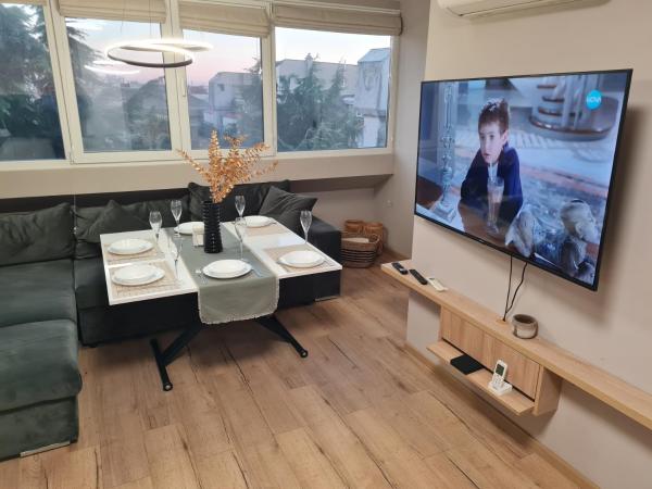 Ilinden, renovated apt in city center, Warna