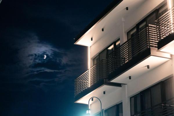 På billedet ses objektet Δ17 Suites & Apartments beliggende i byen Larisa.
