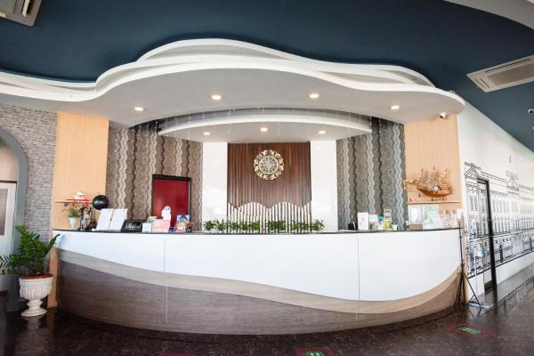 På billedet ses objektet The Proud Hotel beliggende i byen Ubon Ratchathani.