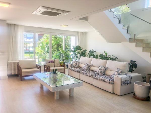 Casa Com 4 Suítes Em Jurerê Internacional - Florianópolis