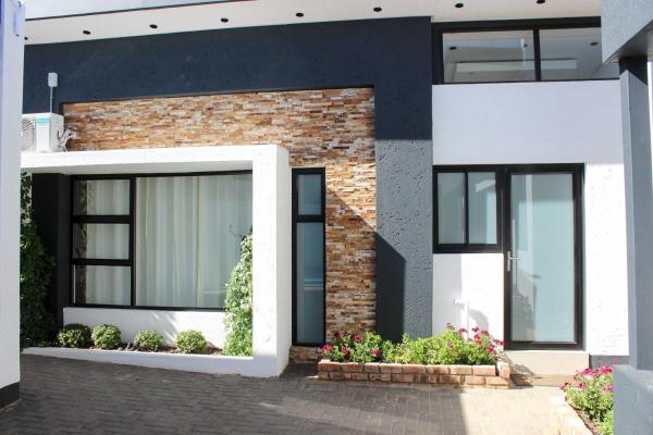 Deluxe Residence - Windhoek, Windhoek