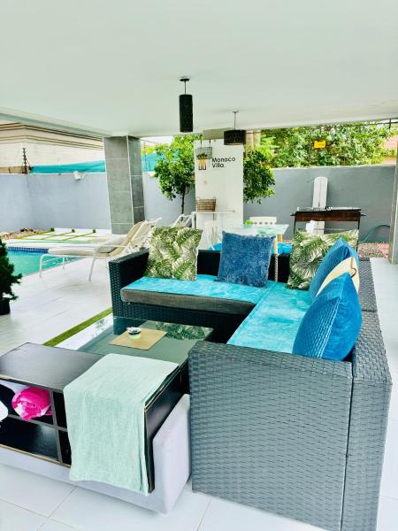 На фото показан объект Monaco villa Gaborone, расположенный в городе Габороне.