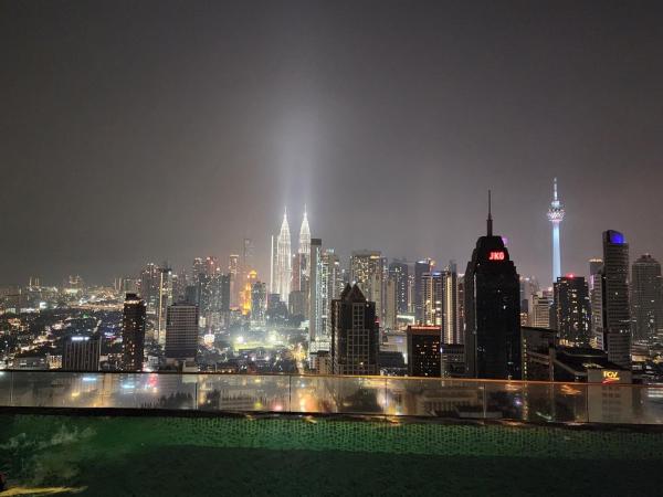 Regalia Comfort Suites KLCC SkyPool, Kuala Lumpur