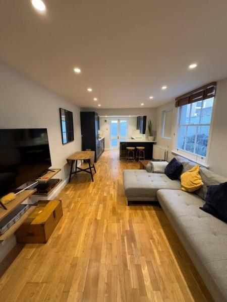 The finest flat in Clapham, London
