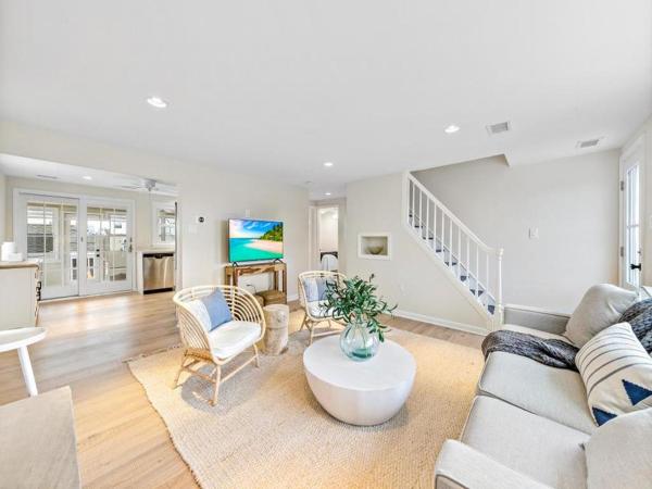 The photo shows the Awesome Home In Beach Haven With 4 Bedrooms And Internet located in the city of Holgate.