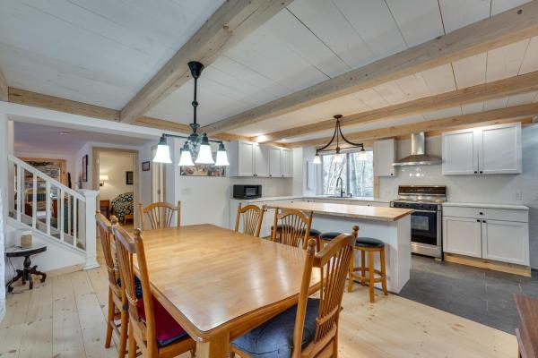 Fotografia 9: Duplex Unit, 2 Mi to Chittenden Reservoir!