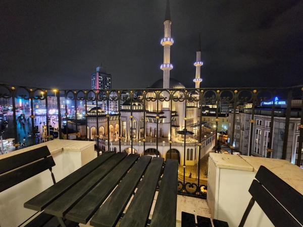 Taksim Landhouse Hotel 1 Min To Taksim Square - Bostancı