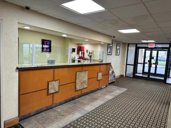 Executive Inn - Mesquite, TX