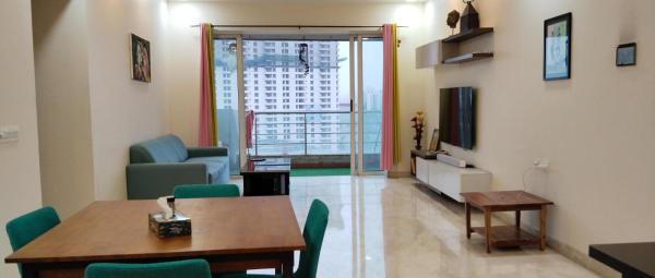写真にはプネ市にあるGM Hospitality Services puneが写っています。