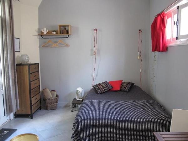 Studio Avec Cour Extérieure Aux Portes De Paris - Bagnolet